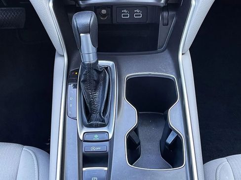 Used 2022 Honda Accord LX image 26