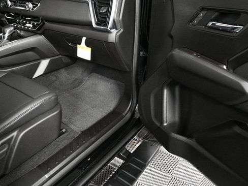 New 2026 GMC Canyon Elevation w/ Convenience Package image 23