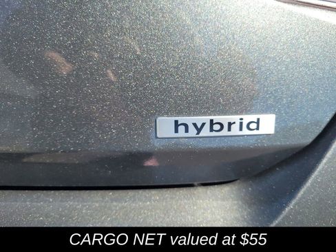 New 2025 Hyundai Elantra SEL image 6