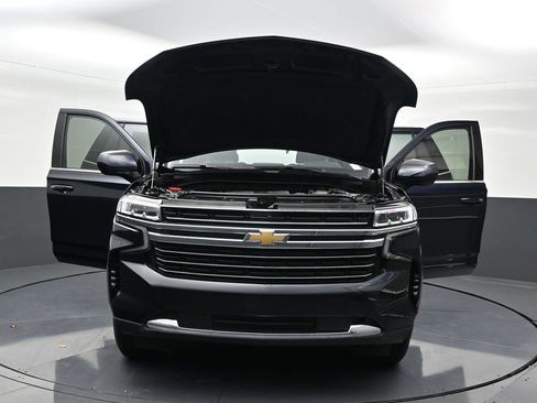 Used 2021 Chevrolet Tahoe LT image 37