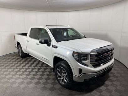 Used 2022 GMC Sierra 1500 SLT w/ SLT Premium Plus Package