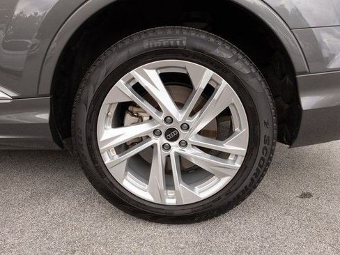 Used 2024 Audi Q7 3.0T Premium Plus image 7