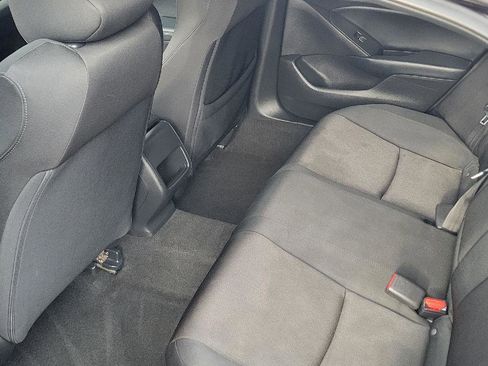 Used 2018 Honda Accord LX image 6