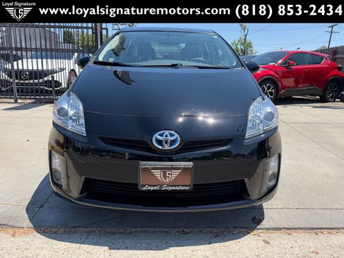 Used 2010 Toyota Prius Four FWD image 2