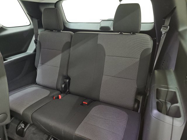 Used 2019 Chevrolet Traverse LT FWD image 4