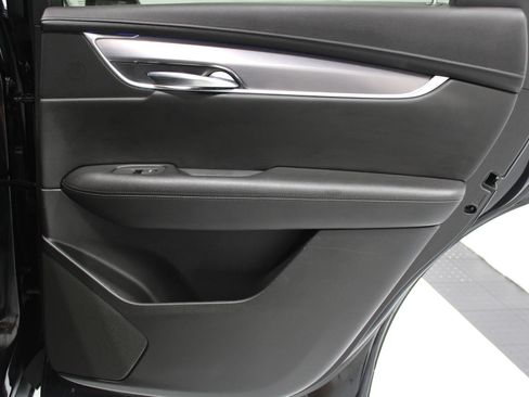 Used 2019 Cadillac XT5 Premium Luxury AWD/4WD image 21