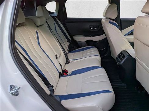 Used 2025 Acura ADX A-Spec image 18