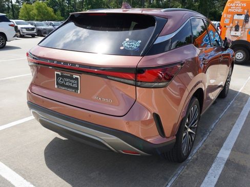 Used 2023 Lexus RX 350 Premium Plus w/ Cold Area Package FWD image 5