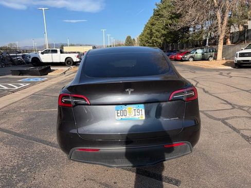 Used 2024 Tesla Model Y Long Range image 4
