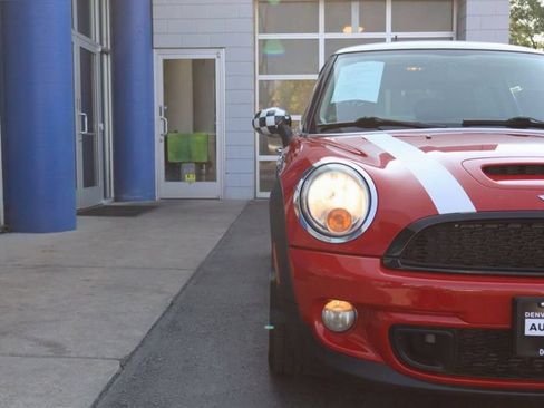 Used 2012 MINI Cooper S w/ Cold Weather Pkg FWD image 26