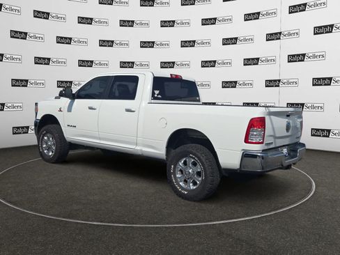 Used 2019 RAM 2500 Big Horn AWD/4WD image 3