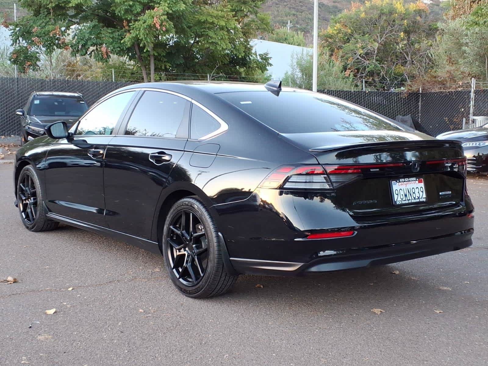 Used 2023 Honda Accord Sport image 7