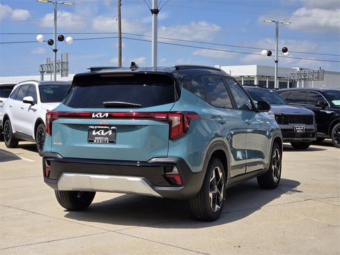 New 2026 Kia Seltos S image 4