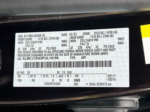 Used 2023 Lincoln Corsair AWD w/ Equipment Group 101A image 38