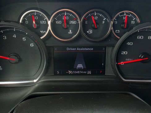 Used 2021 Chevrolet Tahoe Z71 w/ Z71 Signature Package AWD/4WD image 34