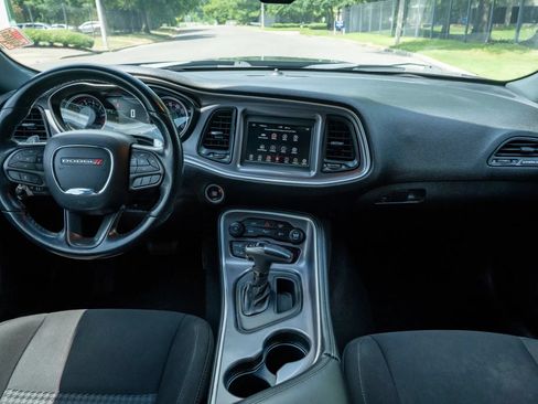 Used 2020 Dodge Challenger GT w/ Driver Convenience Group AWD/4WD image 16