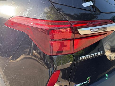 Certified 2023 Kia Seltos LX AWD/4WD image 20