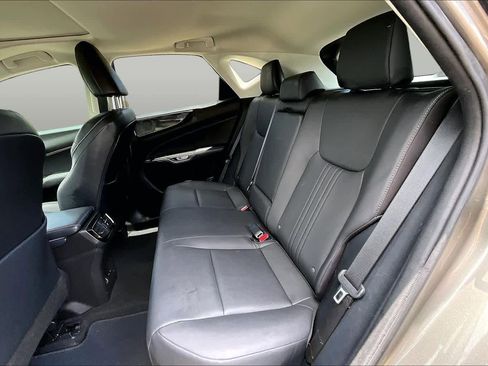 Used 2024 Lexus NX 250 FWD w/ Towing Package (2000 Lbs) image 21