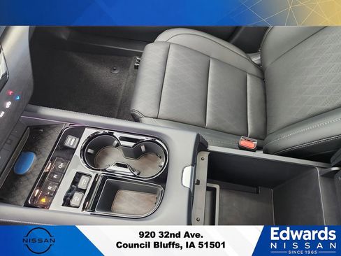 New 2026 Nissan Murano Platinum AWD/4WD image 36