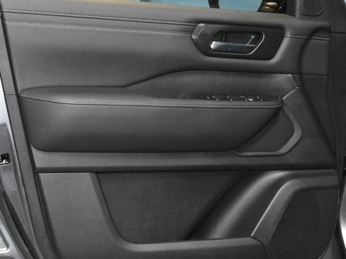 New 2026 Nissan Armada SV AWD/4WD image 3