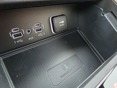 New 2025 Jeep Grand Cherokee Limited w/ Luxury Tech Group II image 39