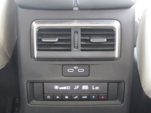 Used 2024 MAZDA CX-90 Plug-In Hybrid w/ Preferred image 29