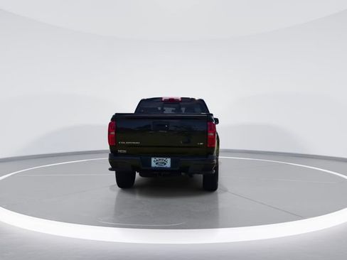 Used 2022 Chevrolet Colorado Z71 AWD/4WD image 7