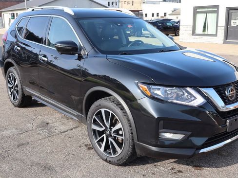 Used 2020 Nissan Rogue SL AWD/4WD image 3