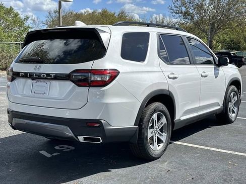 New 2026 Honda Pilot EX-L image 3