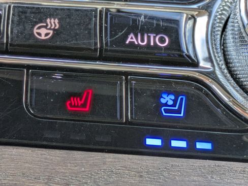 Used 2020 Lincoln Aviator Reserve w/ Equipment Group 202A image 27