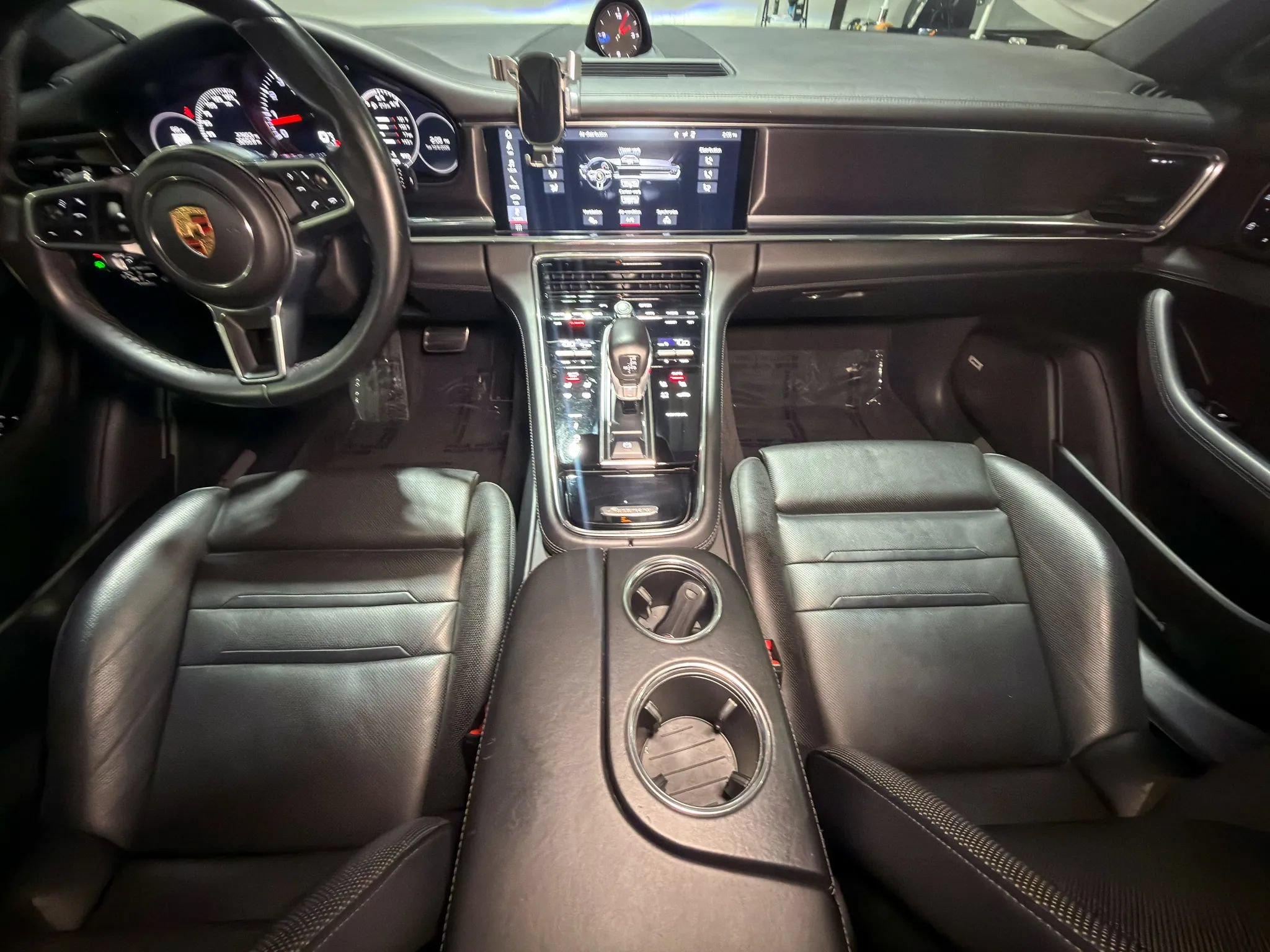 Used 2020 Porsche Panamera 4S w/ Premium Package Plus AWD/4WD image 14