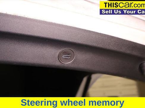 Used 2023 Tesla Model Y Long Range image 19