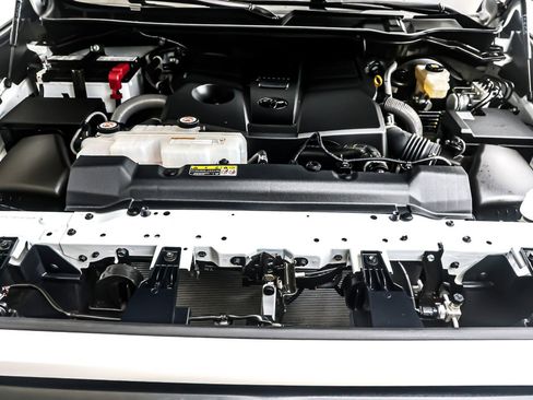 Used 2025 Toyota Tundra SR5 image 12