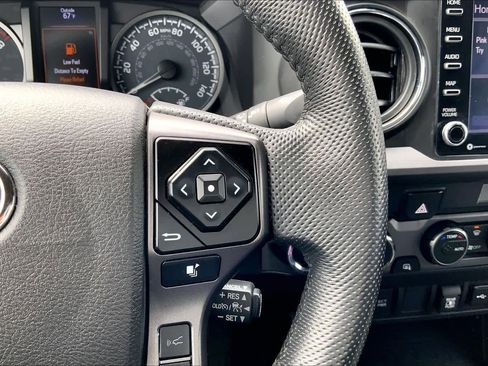 Used 2023 Toyota Tacoma TRD Off-Road AWD/4WD image 24