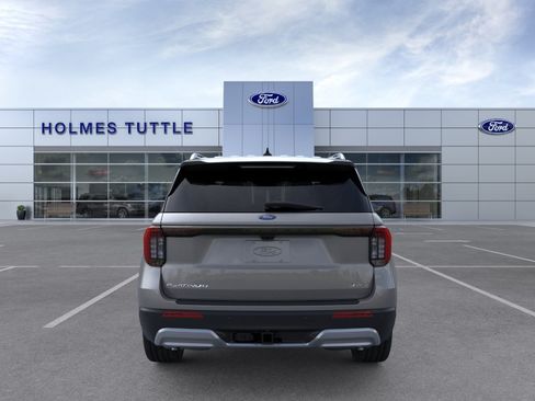 New 2026 Ford Explorer Platinum w/ LUX Leather Package AWD/4WD image 5