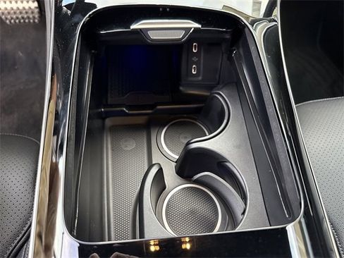 New 2025 Mercedes-Benz GLC 300 4MATIC image 10