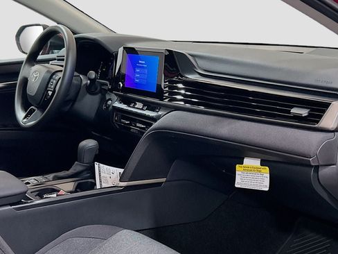 New 2026 Toyota Camry LE w/ Convenience Package FWD image 27