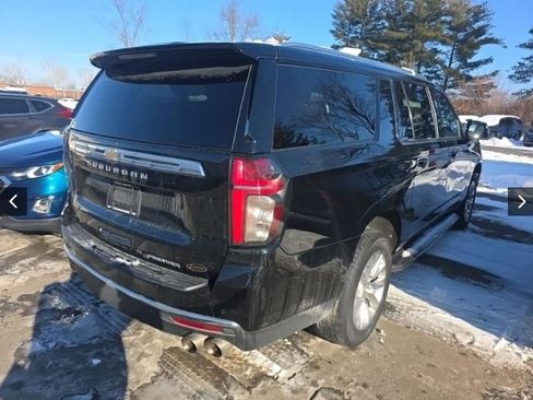 Used 2022 Chevrolet Suburban Premier image 4