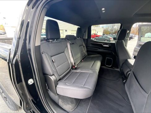 Used 2022 GMC Sierra 1500 Elevation image 15