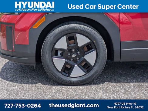 Certified 2024 Hyundai Santa Fe SEL AWD/4WD image 10