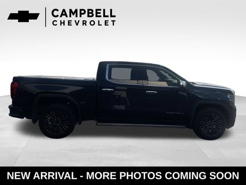 Used 2022 GMC Sierra 1500 Denali Ultimate AWD/4WD image 6