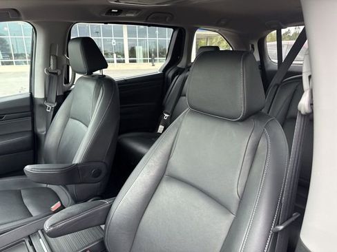 Certified 2023 Honda Odyssey Touring image 14