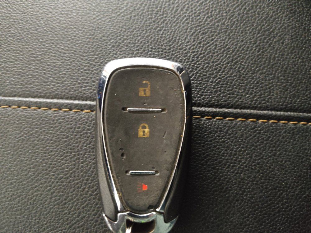 Used 2020 Chevrolet Traverse LS FWD image 32