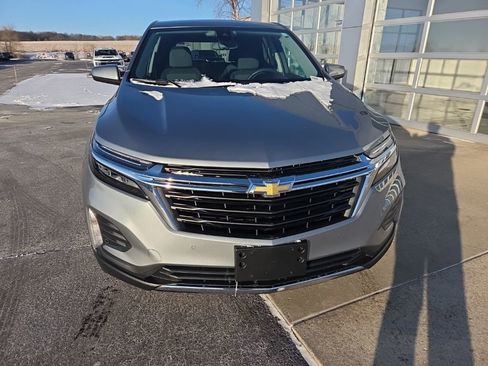 Certified 2024 Chevrolet Equinox LT image 2