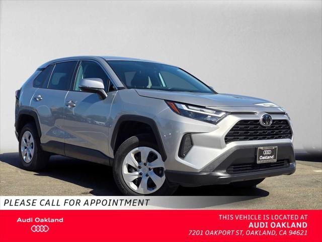 Used 2024 Toyota RAV4 LE AWD/4WD image 1