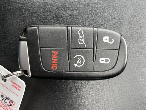 Used 2025 Dodge Durango R/T image 39