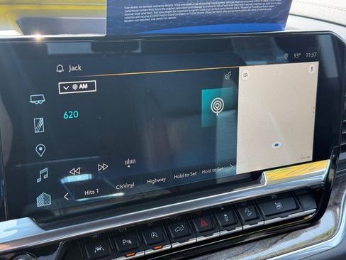 Used 2022 Chevrolet Silverado 1500 LTZ w/ Z71 Off-Road Package image 16