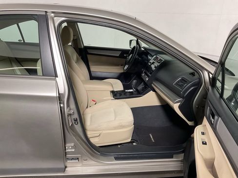 Used 2016 Subaru Legacy 2.5i Premium AWD/4WD image 38