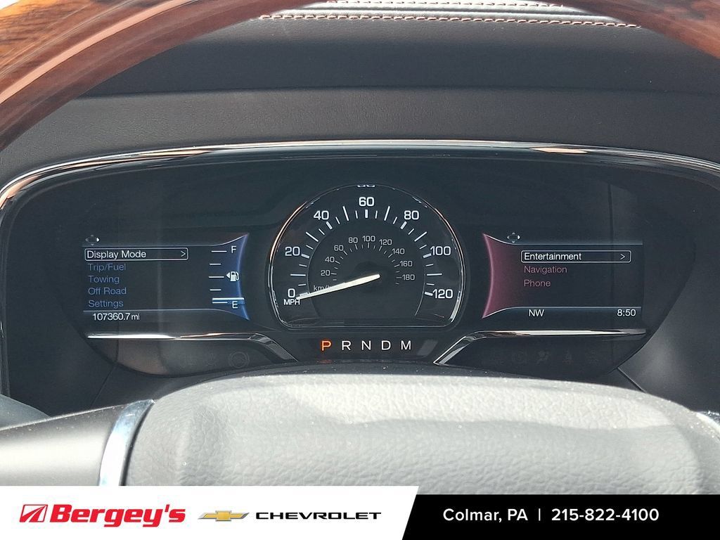 Used 2017 Lincoln Navigator Reserve AWD/4WD image 25