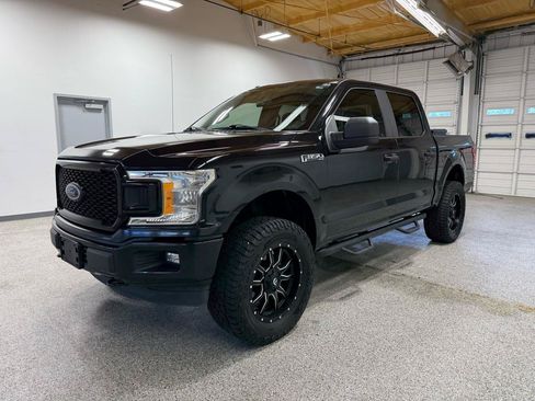 Used 2019 Ford F150 XL w/ Equipment Group 101A Mid AWD/4WD image 2